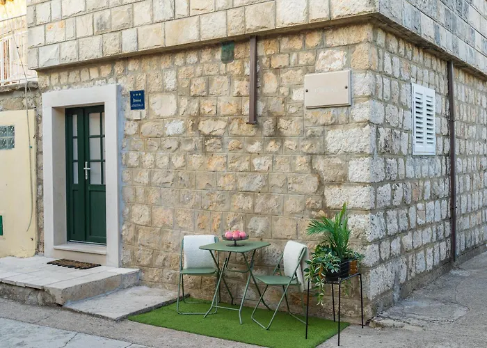 La Petra Holiday home